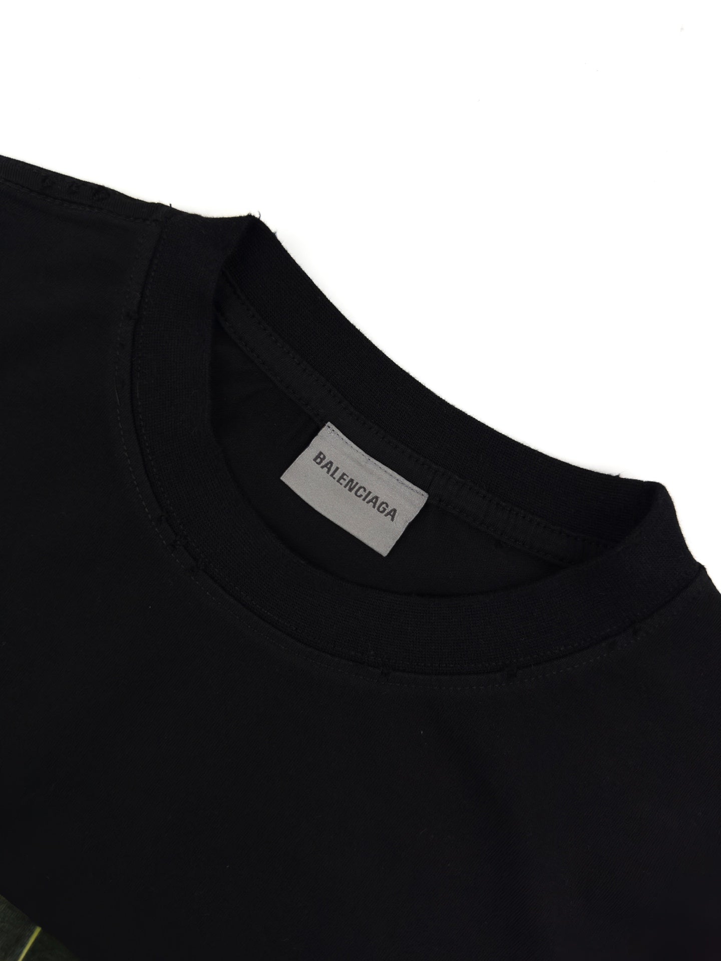 2026 New Balen Tape Graffiti Short-Sleeved T-Shirt (CC972-A20)