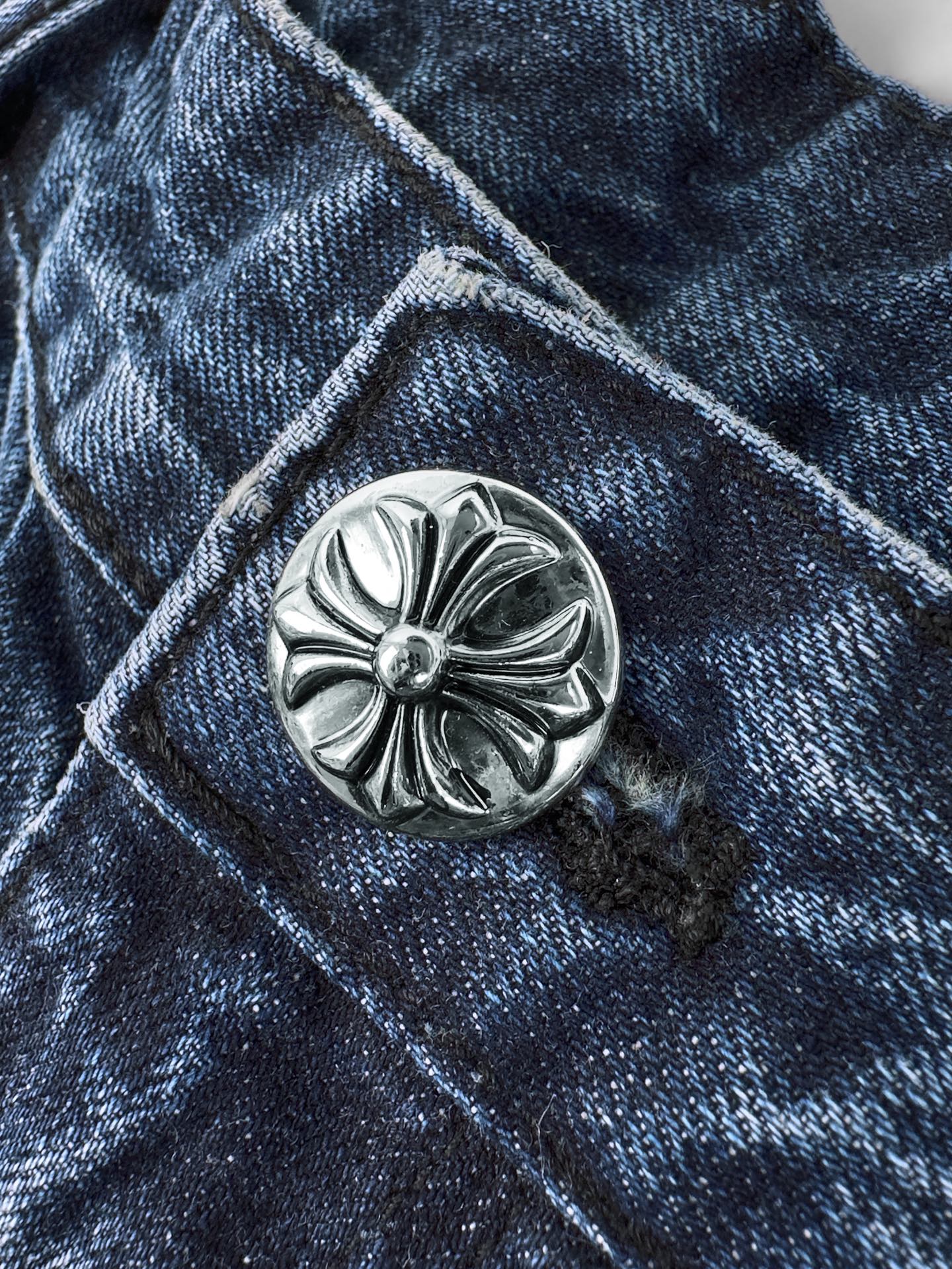 2026 New CH Cross Logo Denim Shorts (BB816-B15)