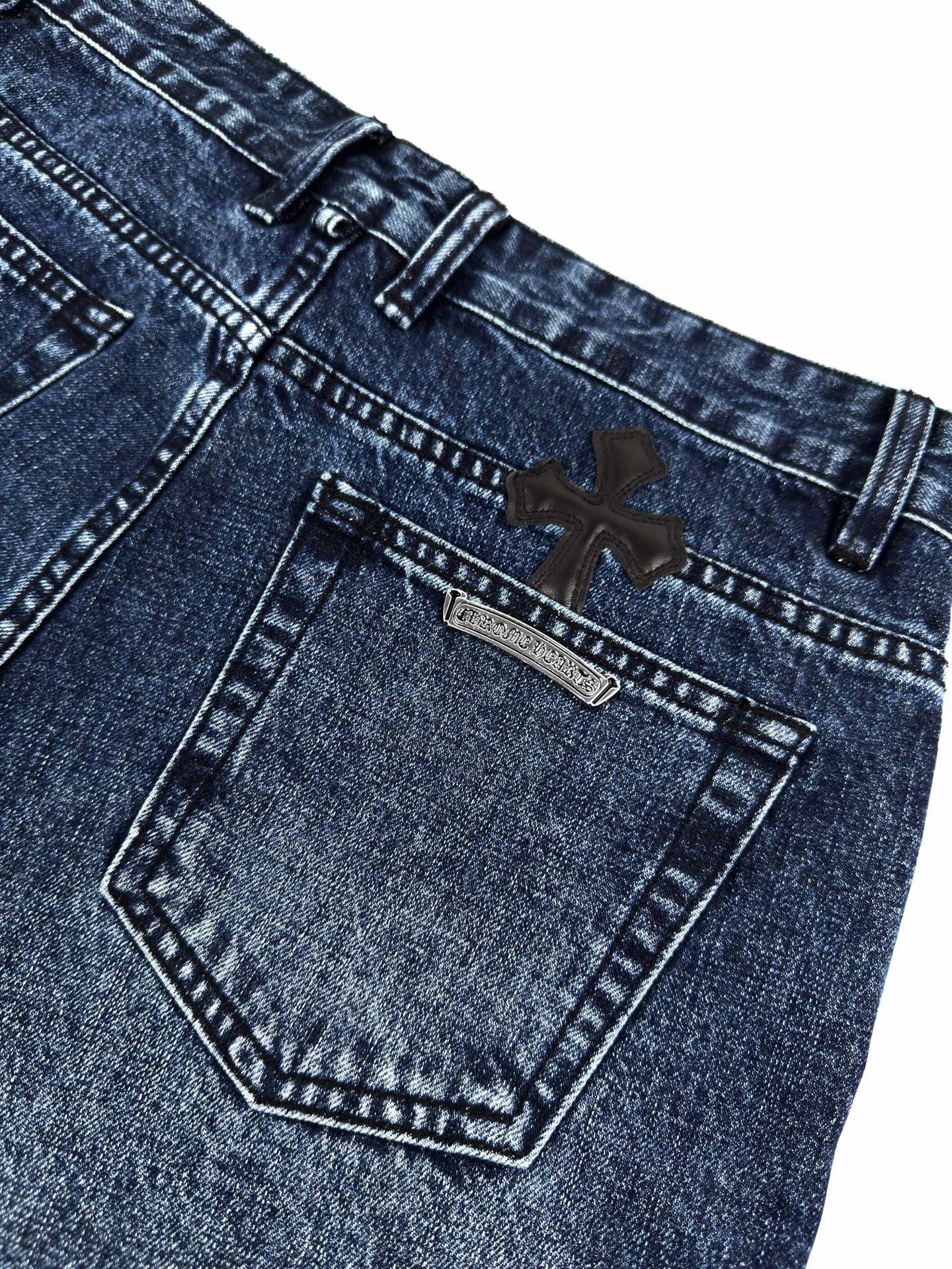2026 New CH Cross Logo Denim Shorts (BB816-B15)