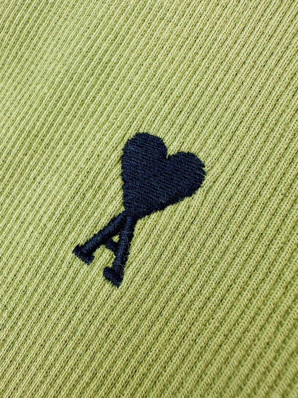 2026 Women's Heart A Embroidered Vest (DD114)