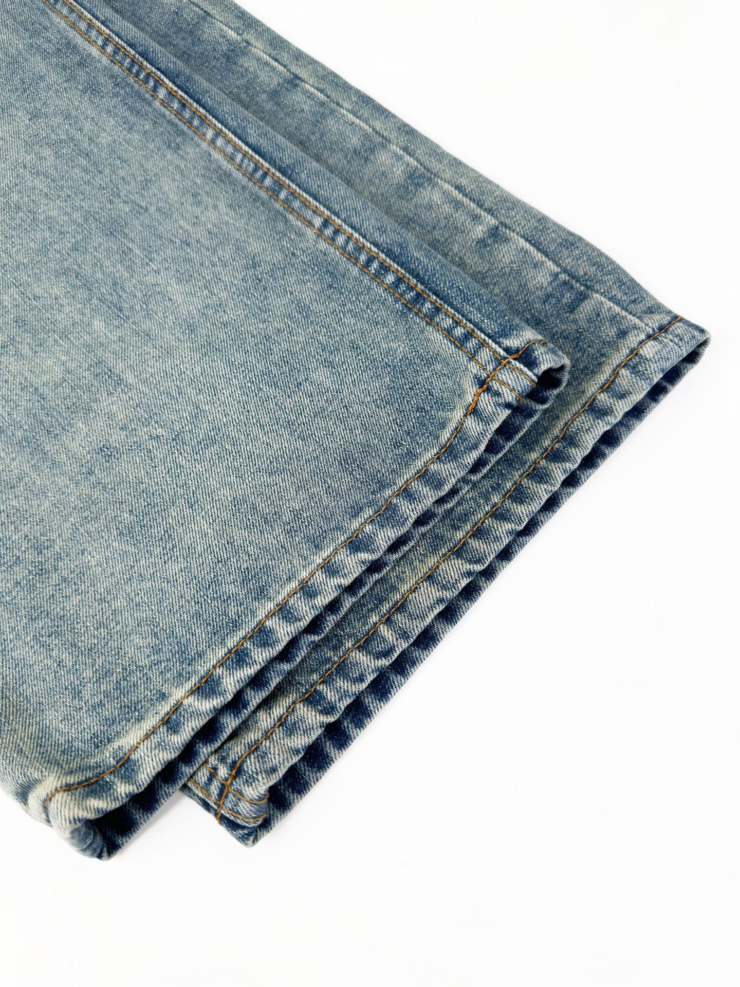 2026 Women's Way Embroidered Leather-Tagged Jeans (EE414)