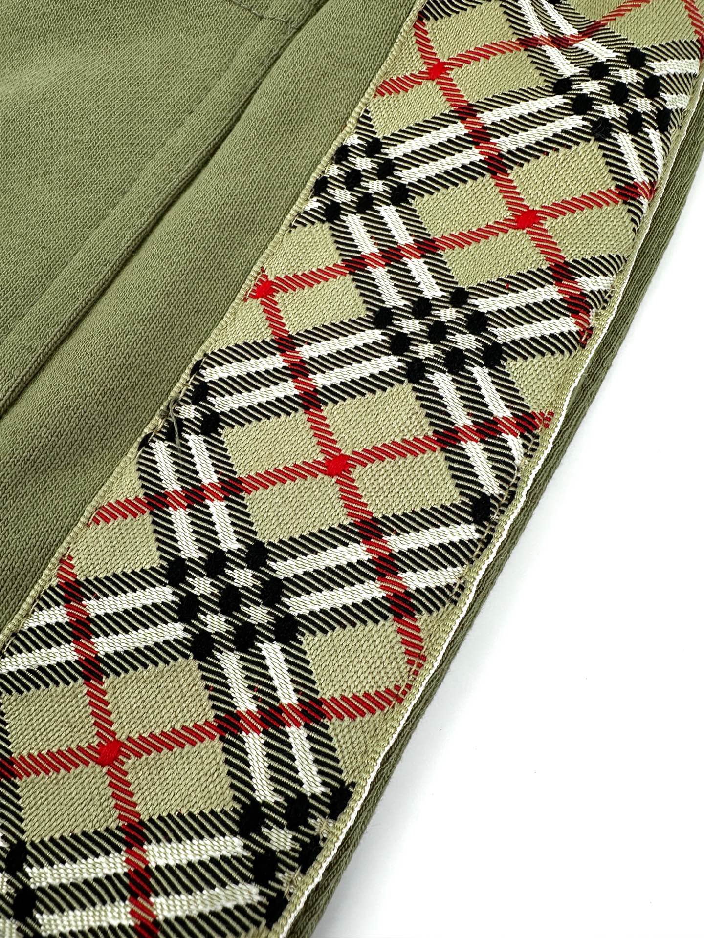 2026 New BBR Embroidered Check Ribbon Shorts (BB831-A50)