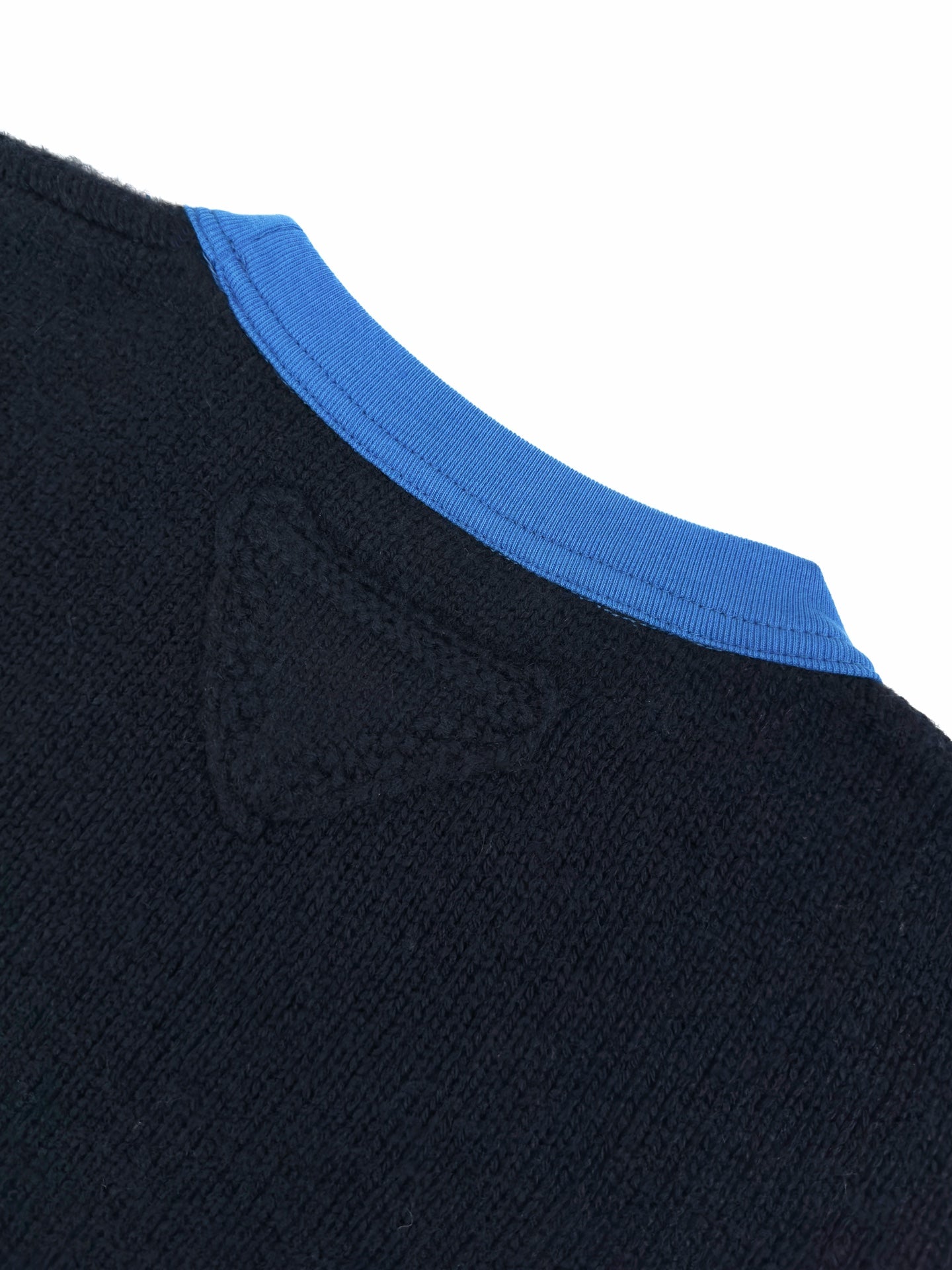 2026 Women's Triangle Brand Short-Sleeved Jumper with Triangle Logo (DD102)