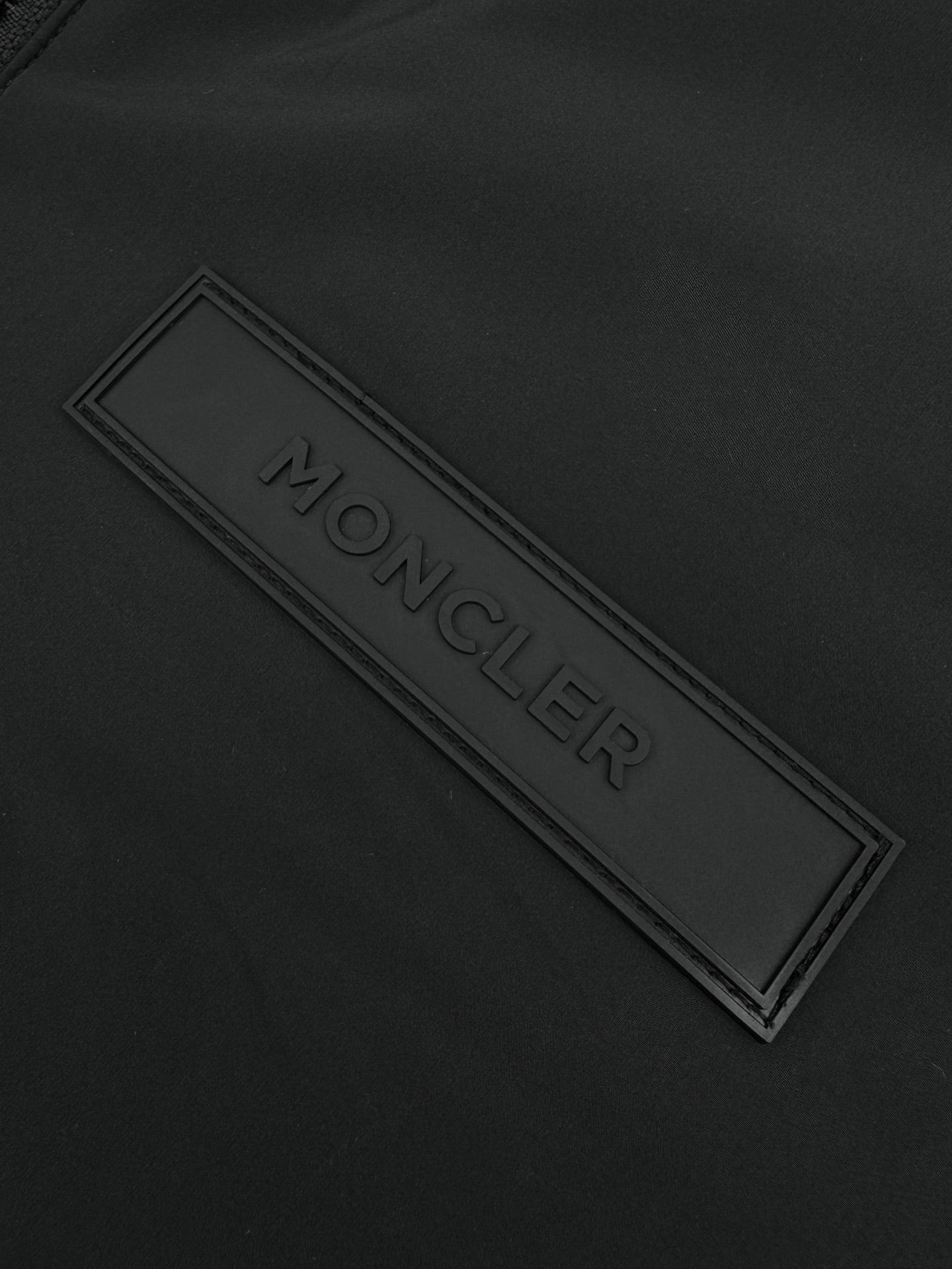 2026 New Mon Reversible Pilot Down Jacket (25357-D80)