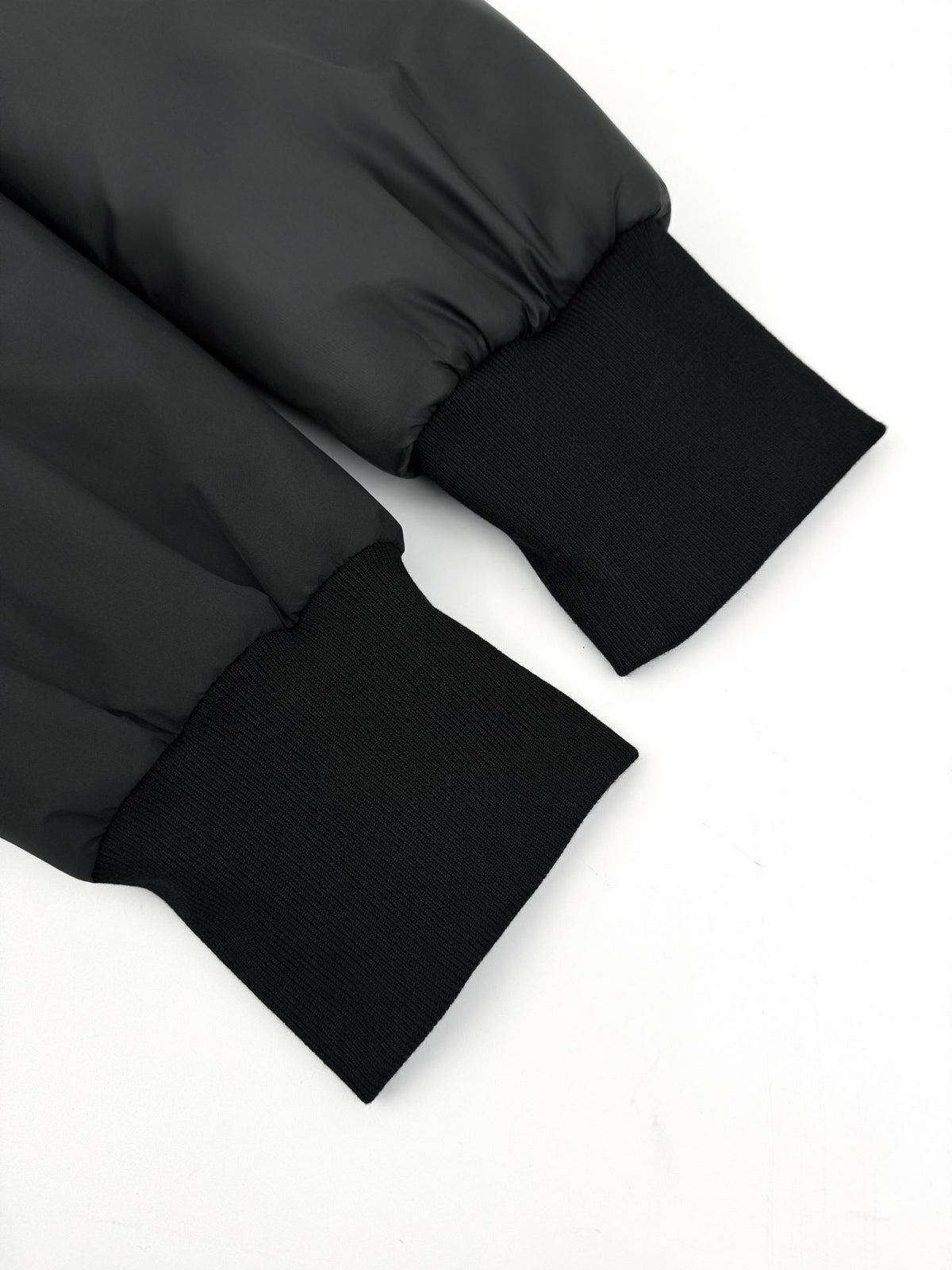 2026 New Mon Reversible Pilot Down Jacket (25357-D80)