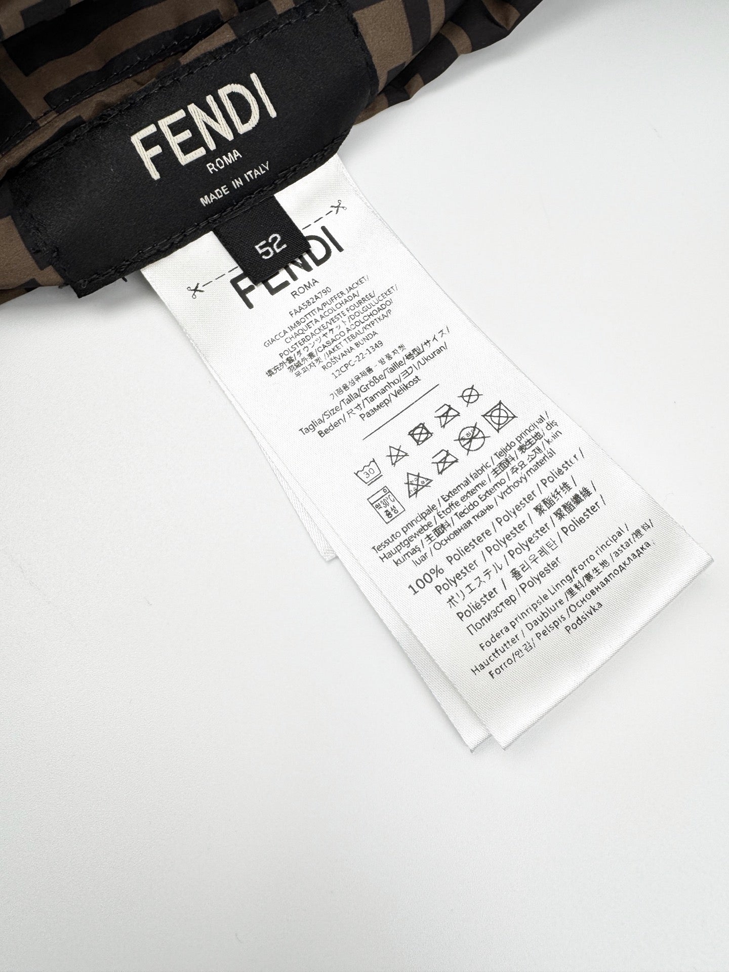 2026 New FF Reversible Hooded Down Jacket (25352-E60)