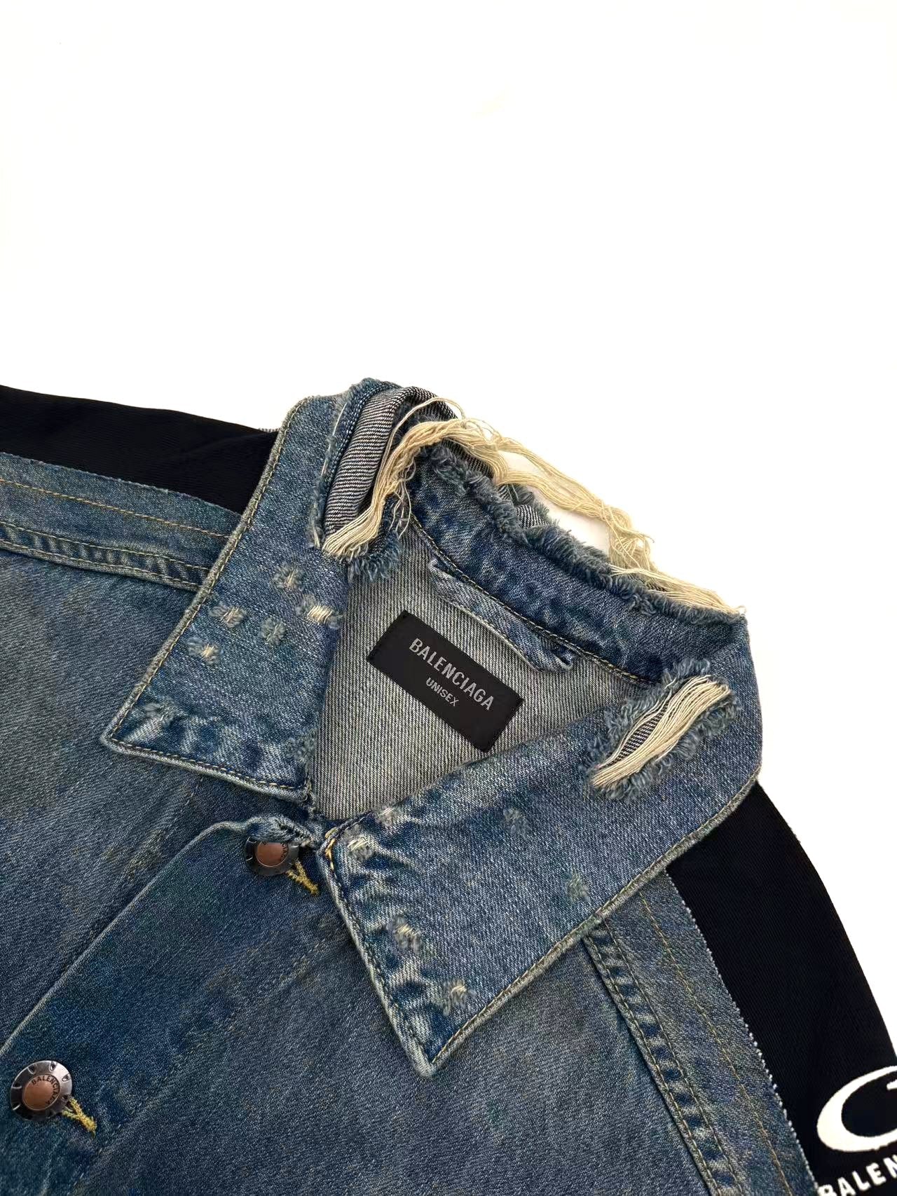 2026 New Balen CUT-UP Denim Jacket (MM078-C40)