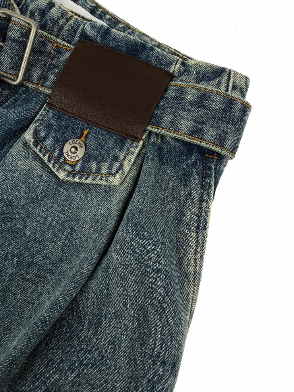 2026 Women's Way Leather Patch Jeans (EE408)