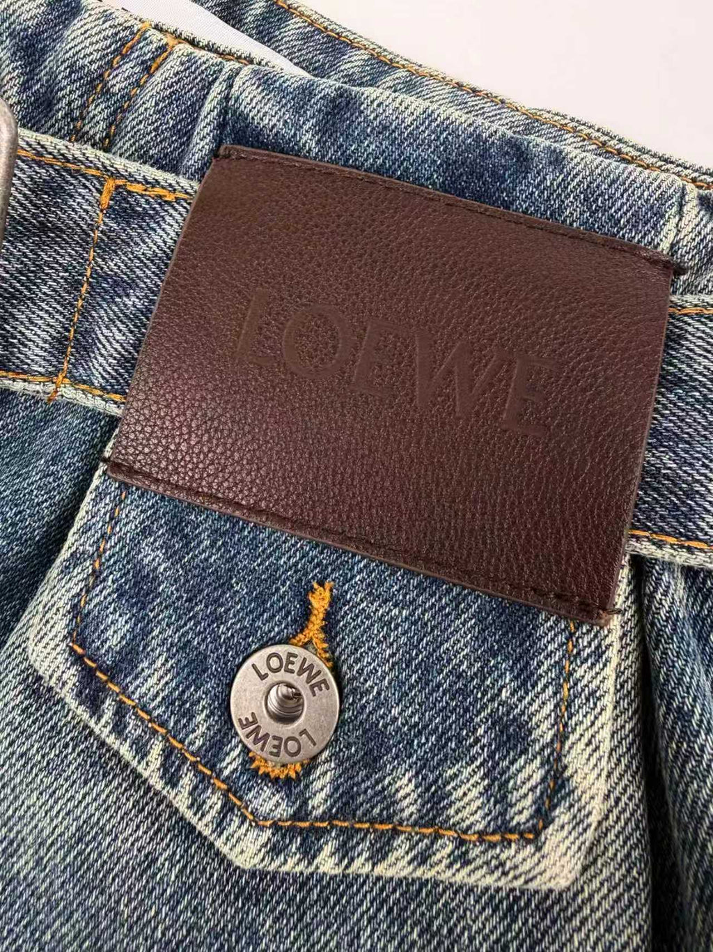 2026 Women's Way Leather Patch Jeans (EE408)