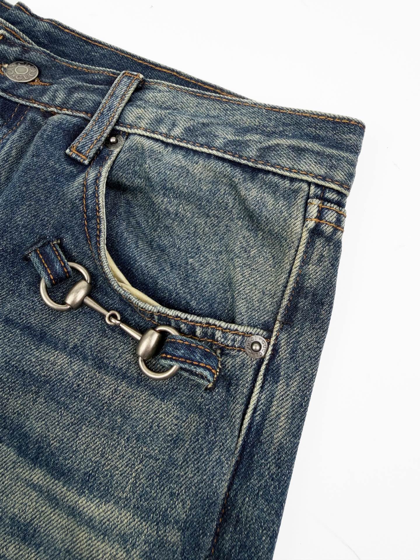 2026 New GU Horsebit Jeans (CC976-B60)