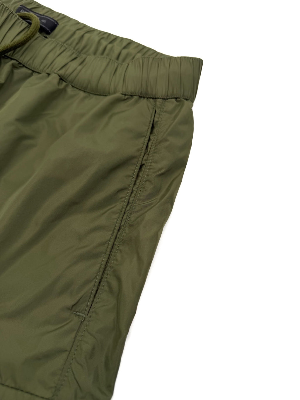 2026 New Triangle Brand Shorts (BB838-A75)