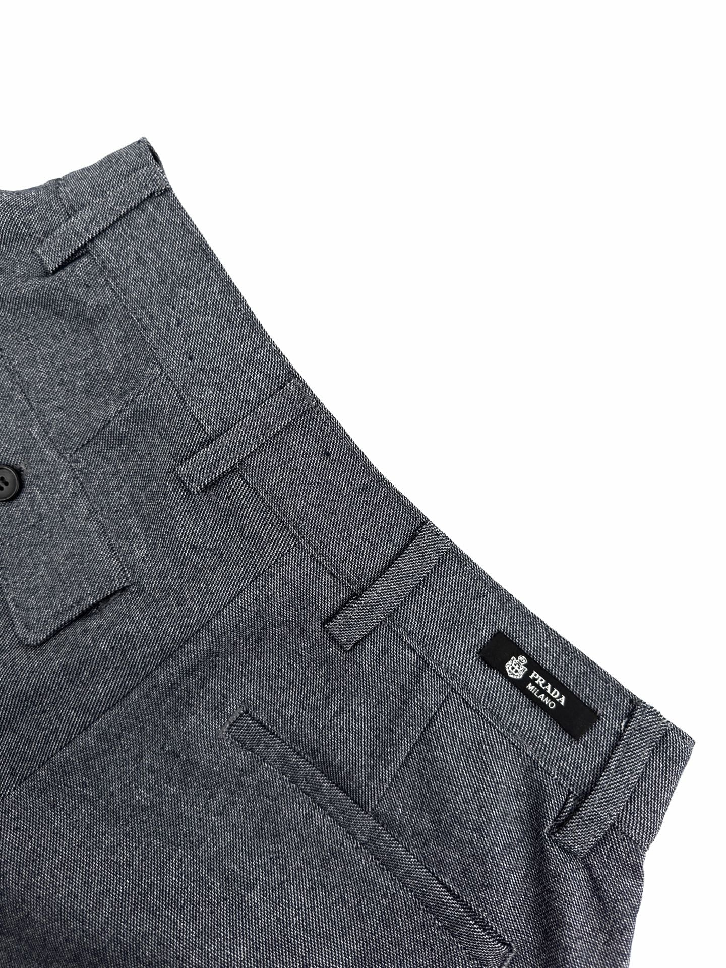 2026 Women's Triangle Brand Logo Label Shorts (FF725)