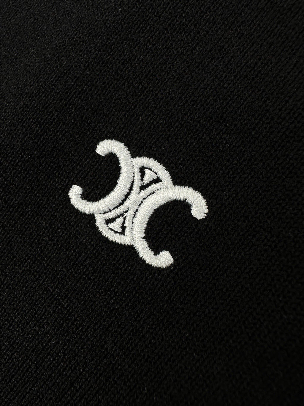2026 Women's Ce Logo Embroidered Sweater Vest (DD111)