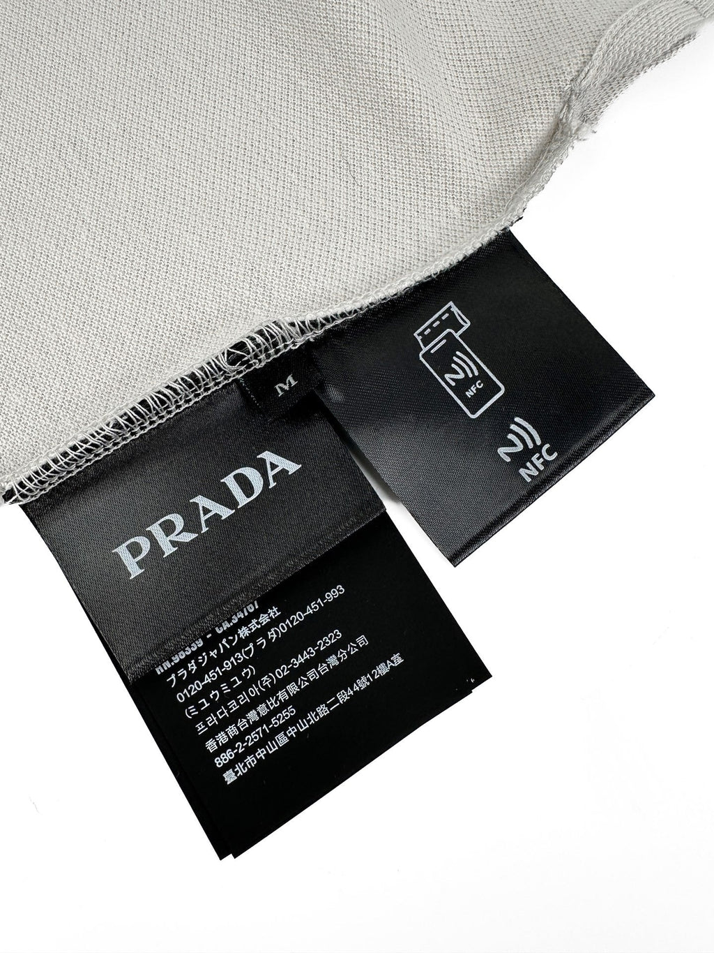 2026 New Triangle Brand Embroidered Logo Polo Shirt (BB852-A40)