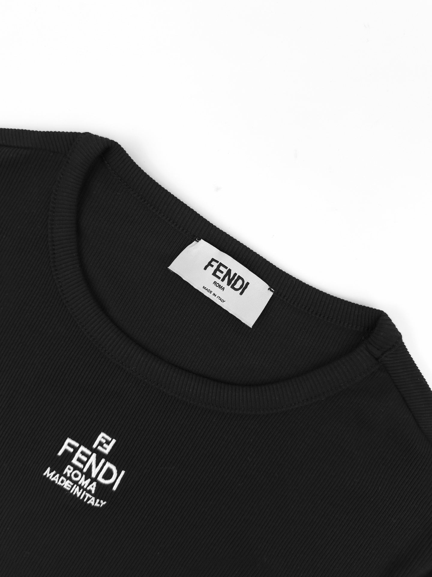2026 Women's FF Embroidered Short-Sleeved Top (EE424)