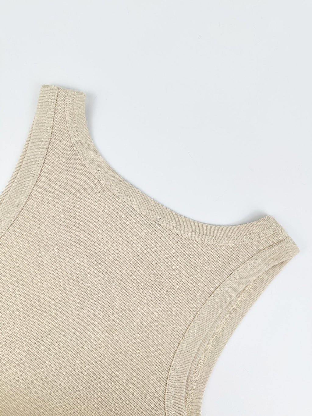 2026 New Triangle Brand Triangular Logo Vest (CC990-A15)