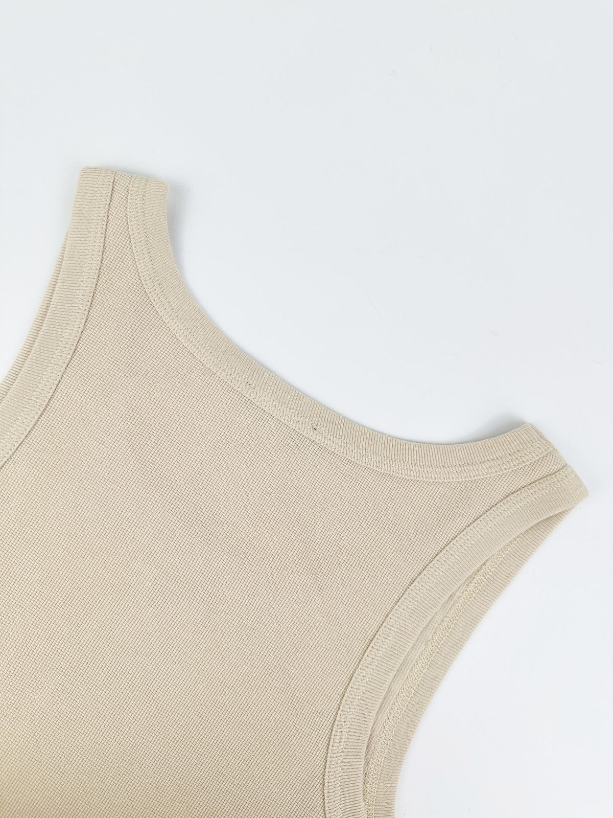 2026 New Triangle Brand Triangular Logo Vest (CC990-A15)