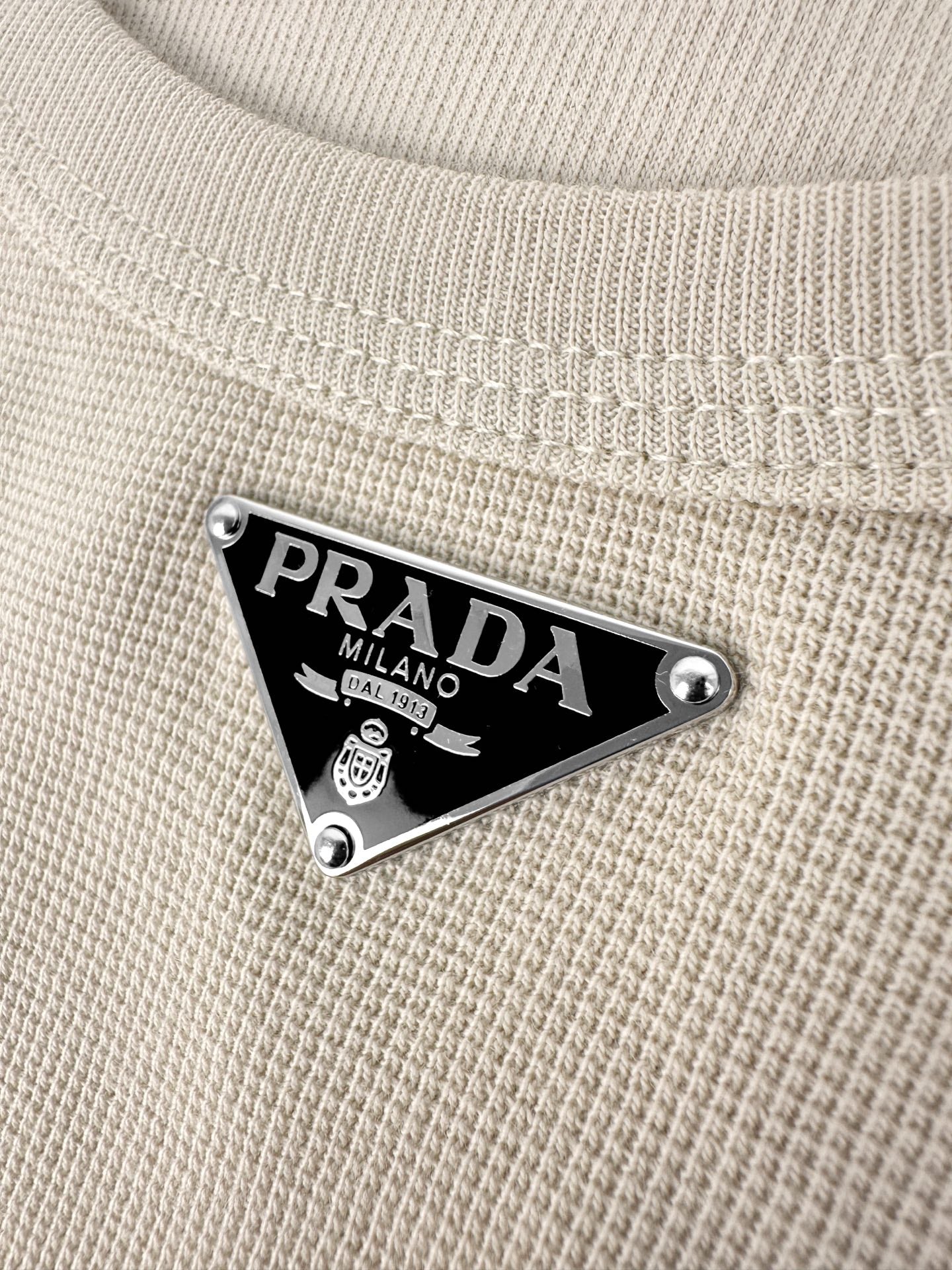 2026 New Triangle Brand Triangular Logo Vest (CC990-A15)