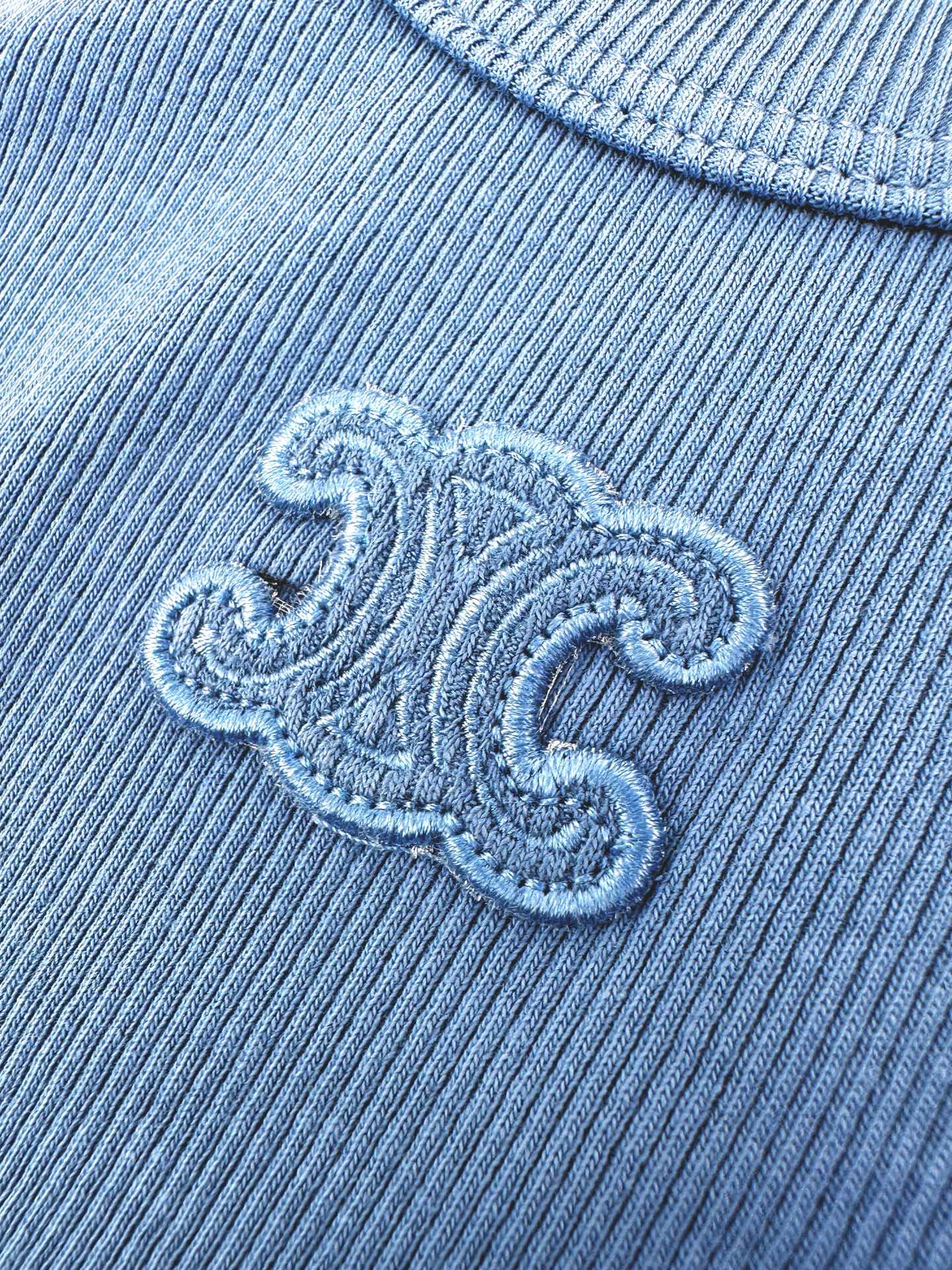 2026 Women's CE-marked Embellished Vest (DD131)