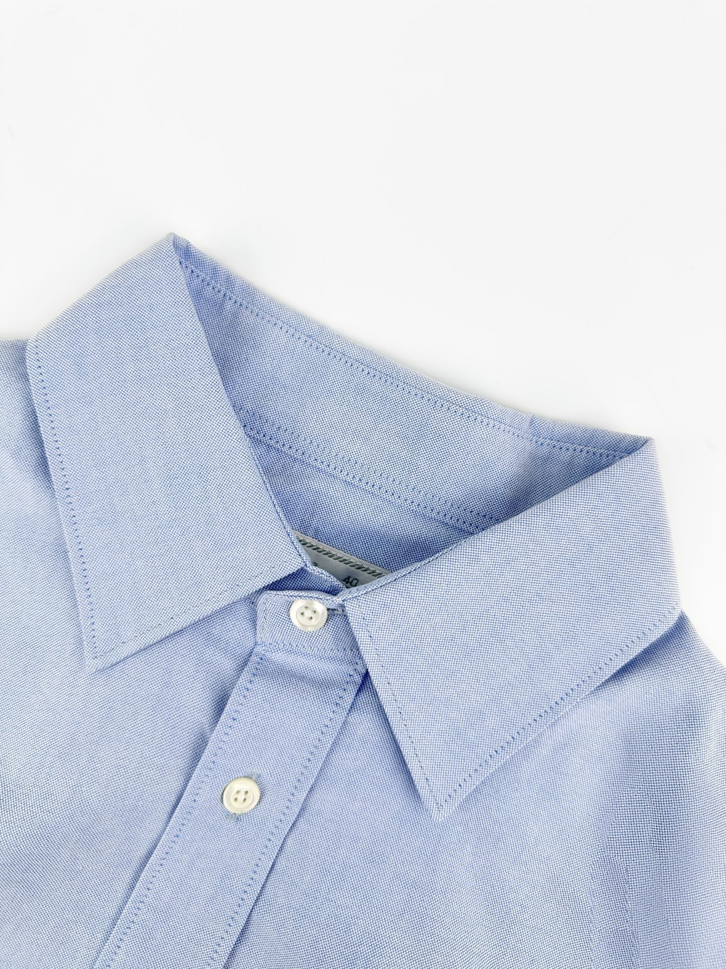 2026 New Triangle Brand Embroidered Logo Shirt (BB858-B15)