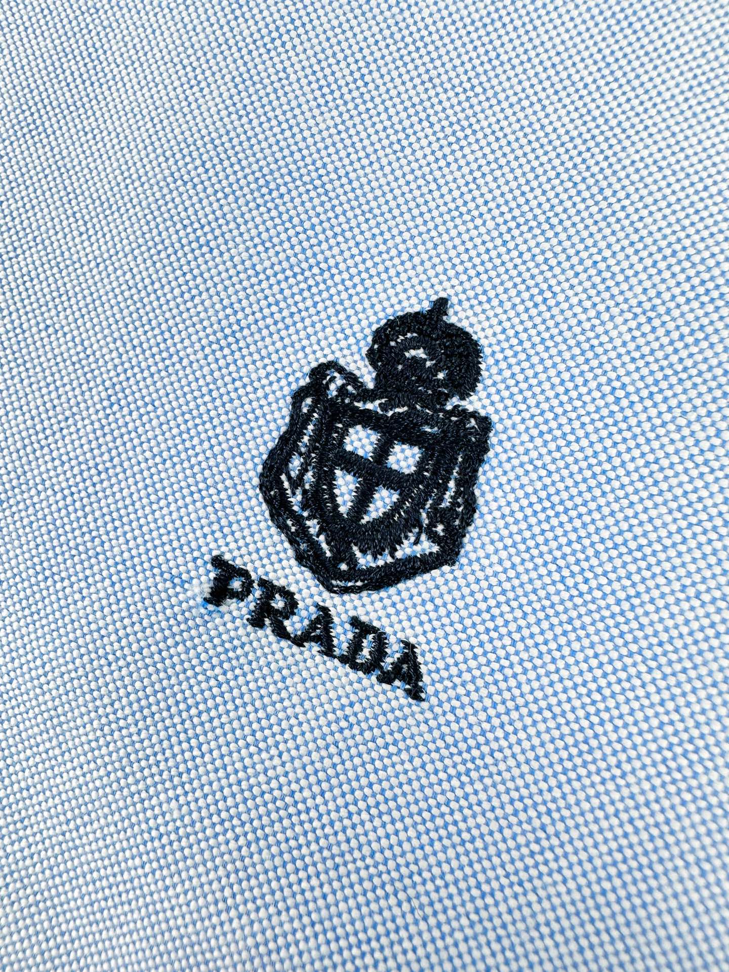 2026 New Triangle Brand Embroidered Logo Shirt (BB858-B15)
