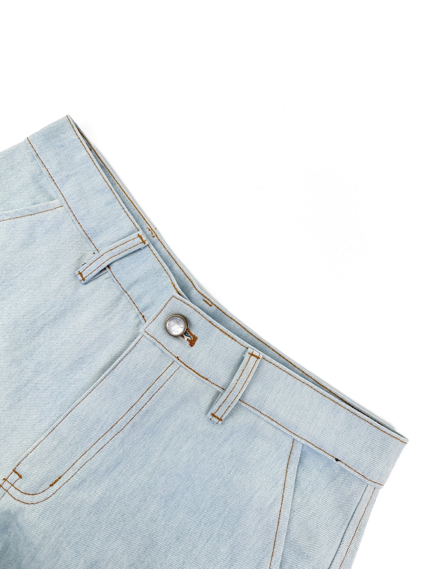 2026 New Arrival: LY Embroidered Denim Shorts (BB839-A80)