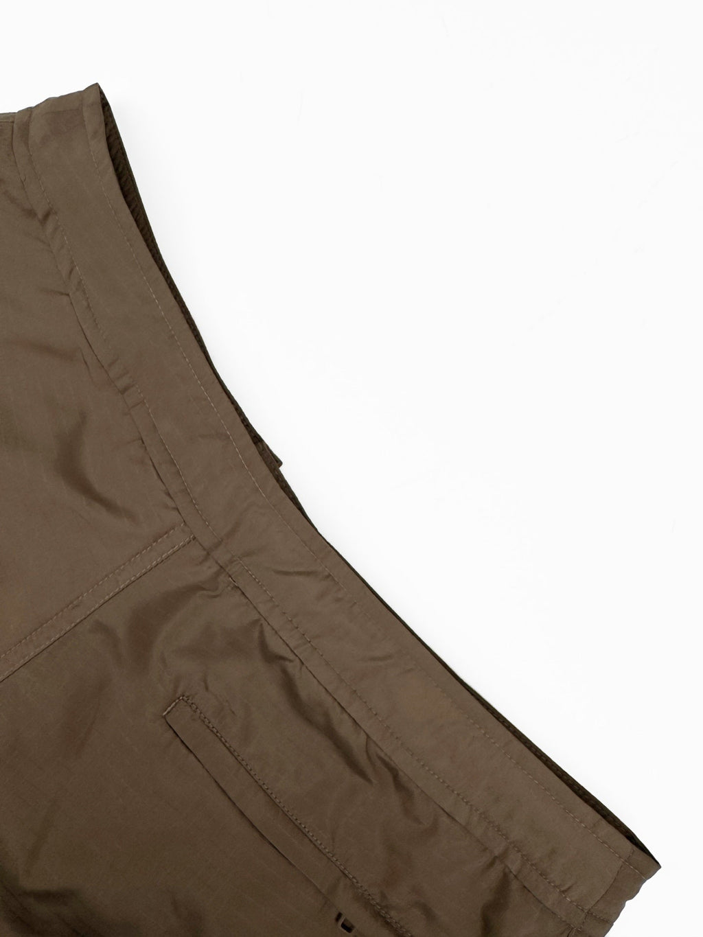 2026 New LY Logo Patch Pocket Shorts (AA615-A60)
