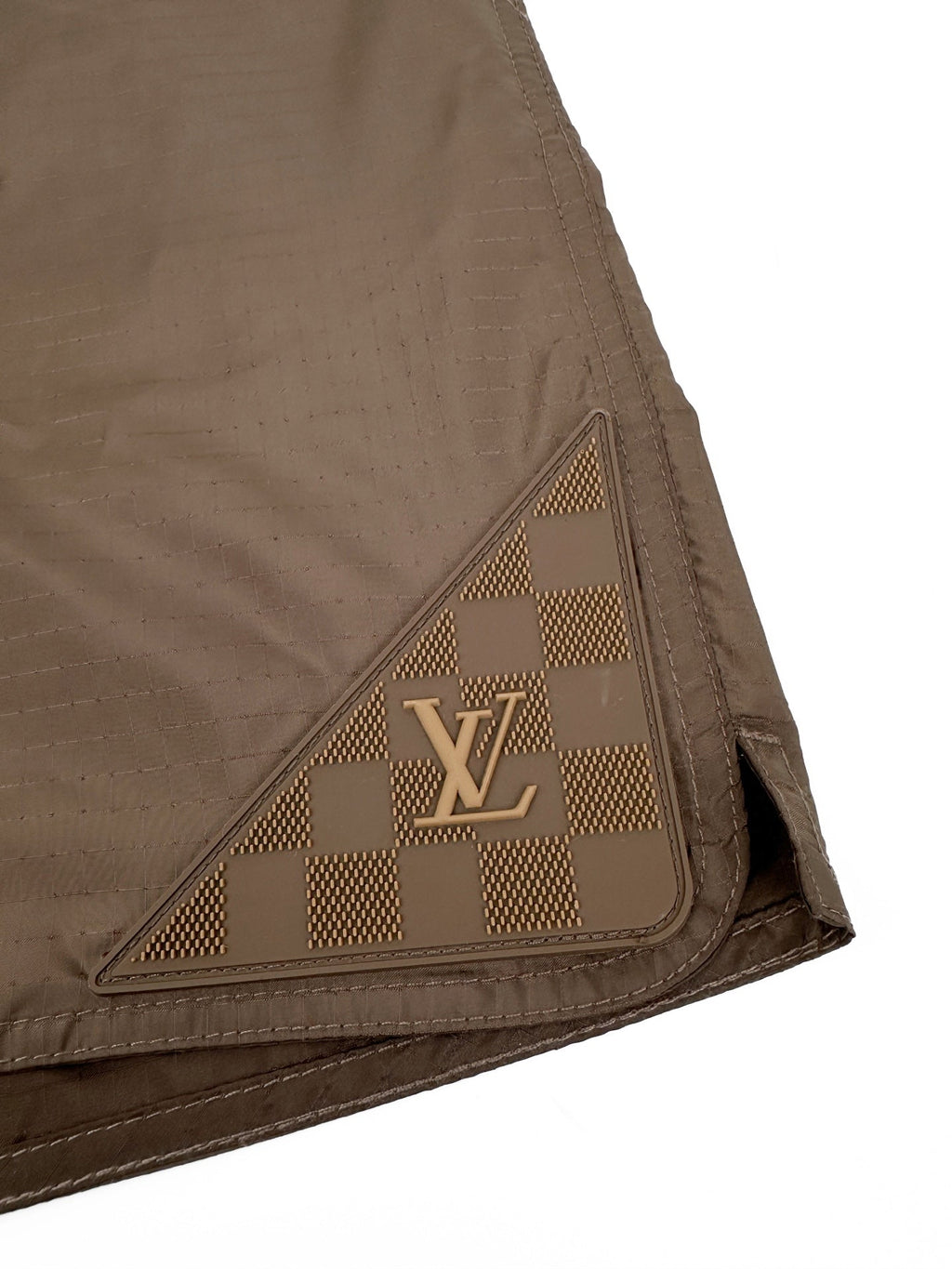 2026 New LY Logo Patch Pocket Shorts (AA615-A60)