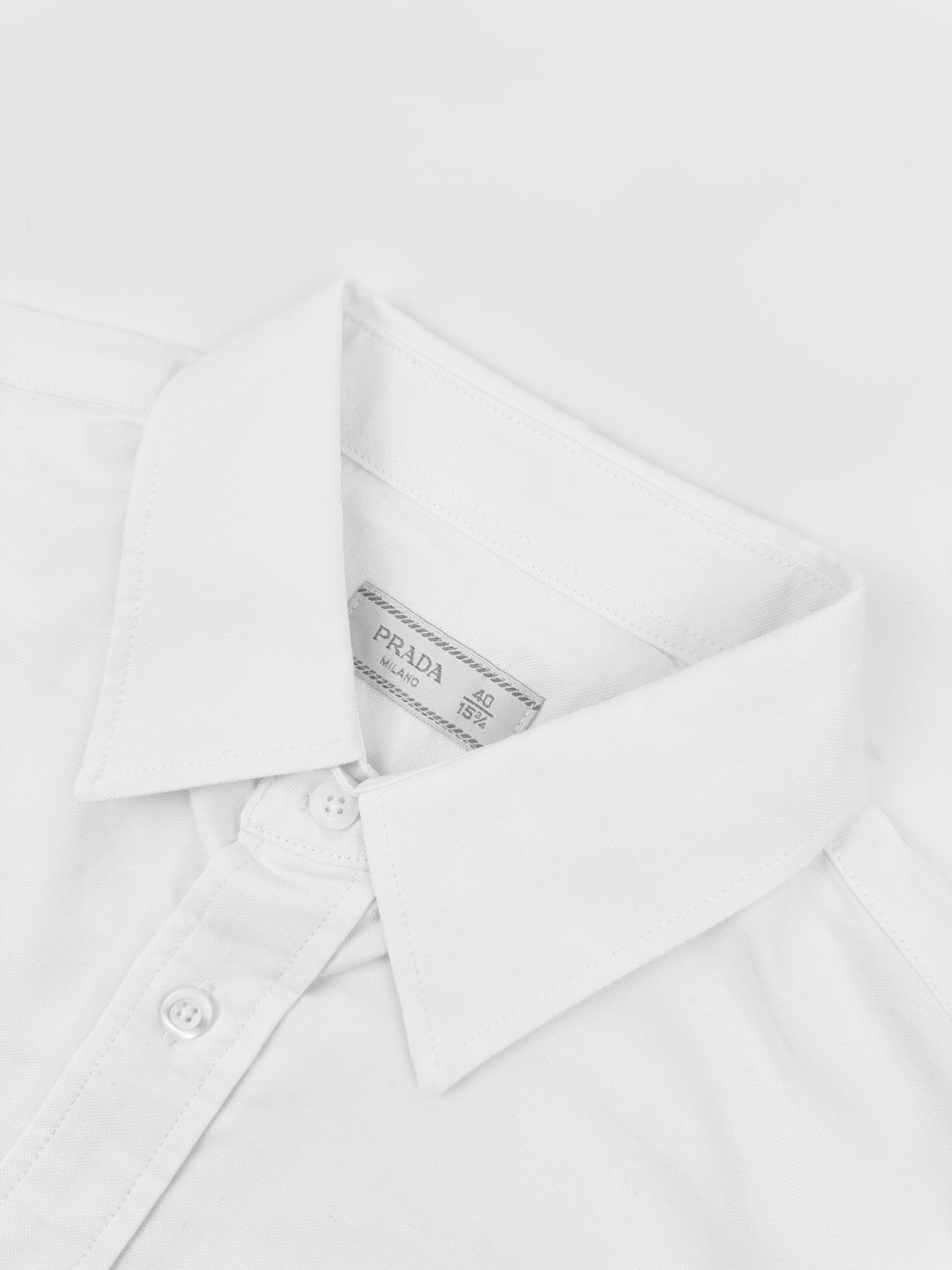 2026 New Triangle Brand Embroidered Logo Shirt (BB867-B10)