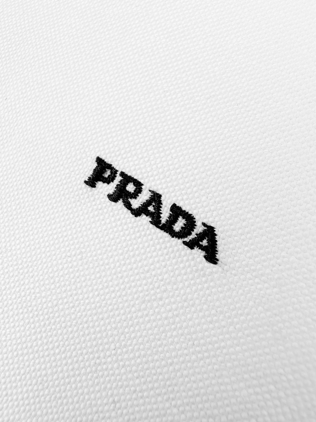 2026 New Triangle Brand Embroidered Logo Shirt (BB867-B10)