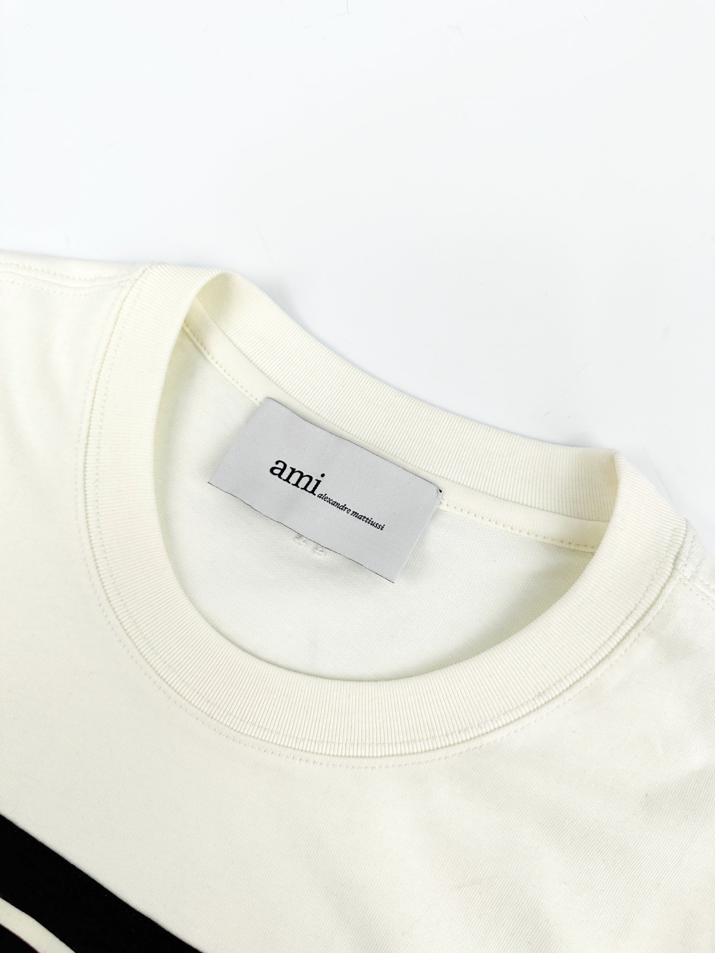 2026 New Heart A Letter Print Square T-shirt (BB880-A15)