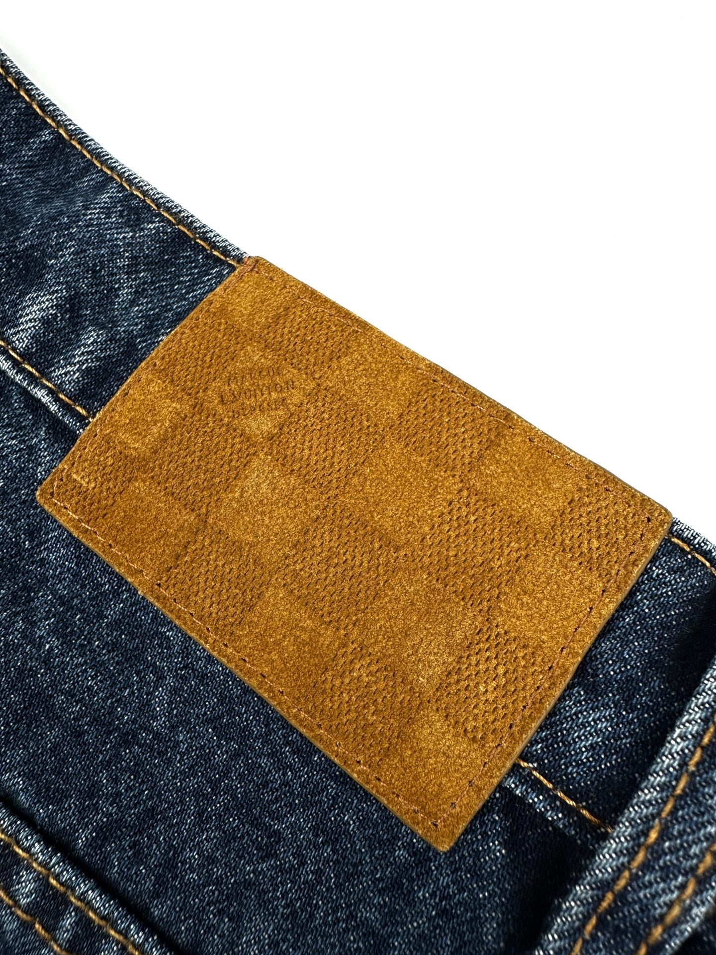2026 New LY Logo Cuffed Jeans (BB866-B70)