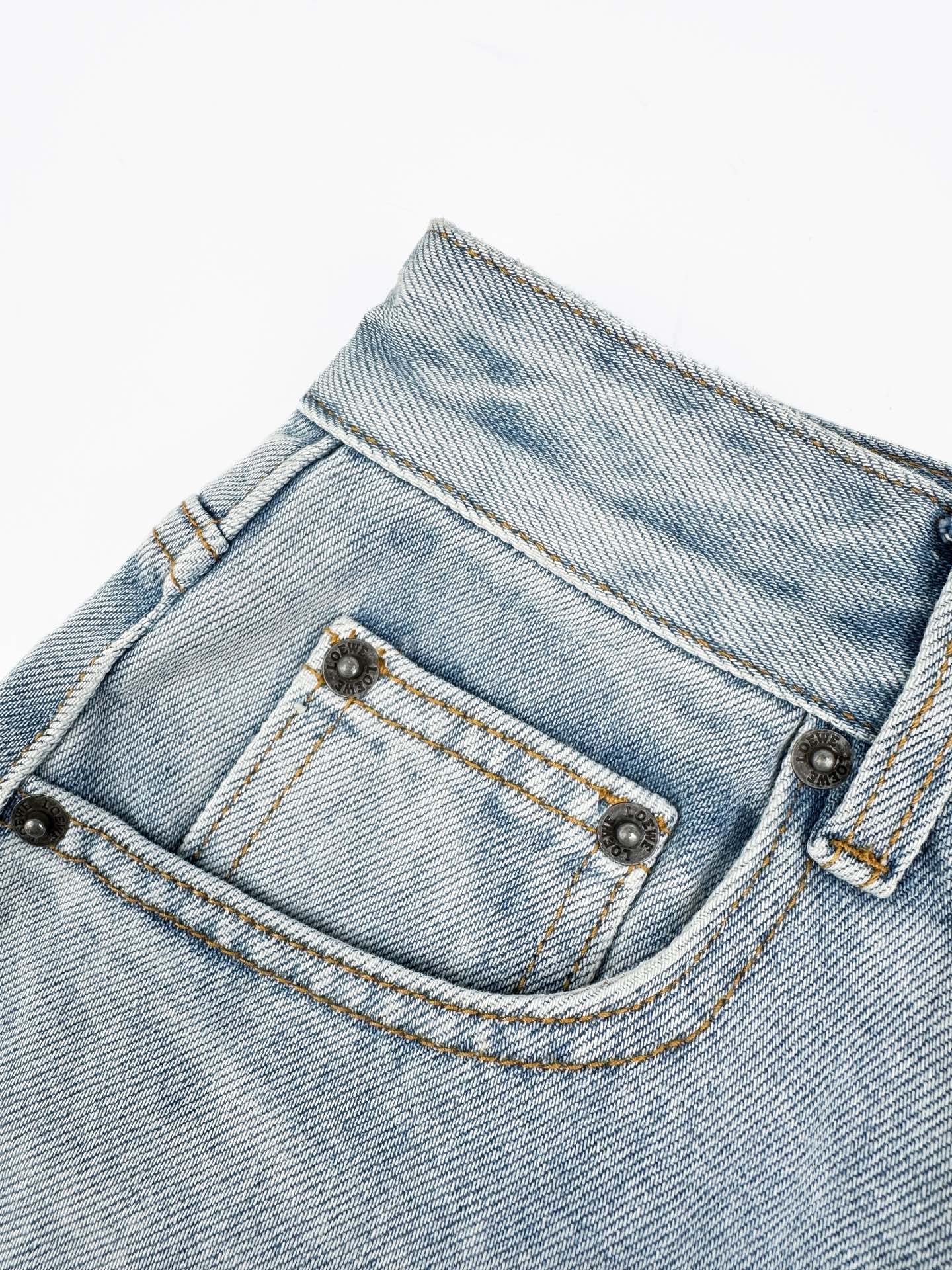 2026 Women's Way Embroidered Leather Denim Shorts (EE422)