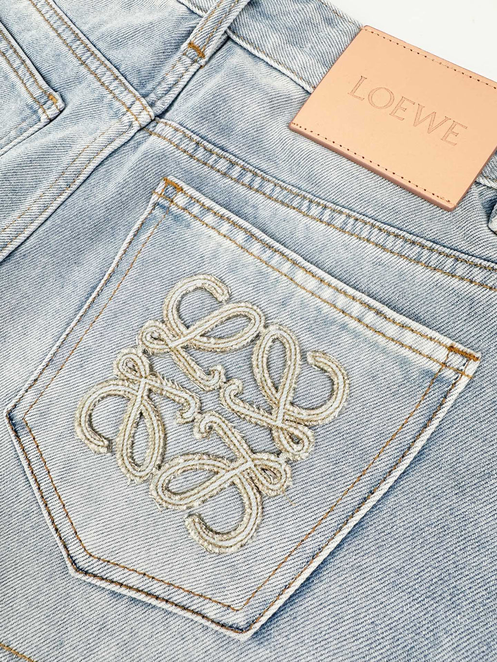2026 Women's Way Embroidered Leather Denim Shorts (EE422)