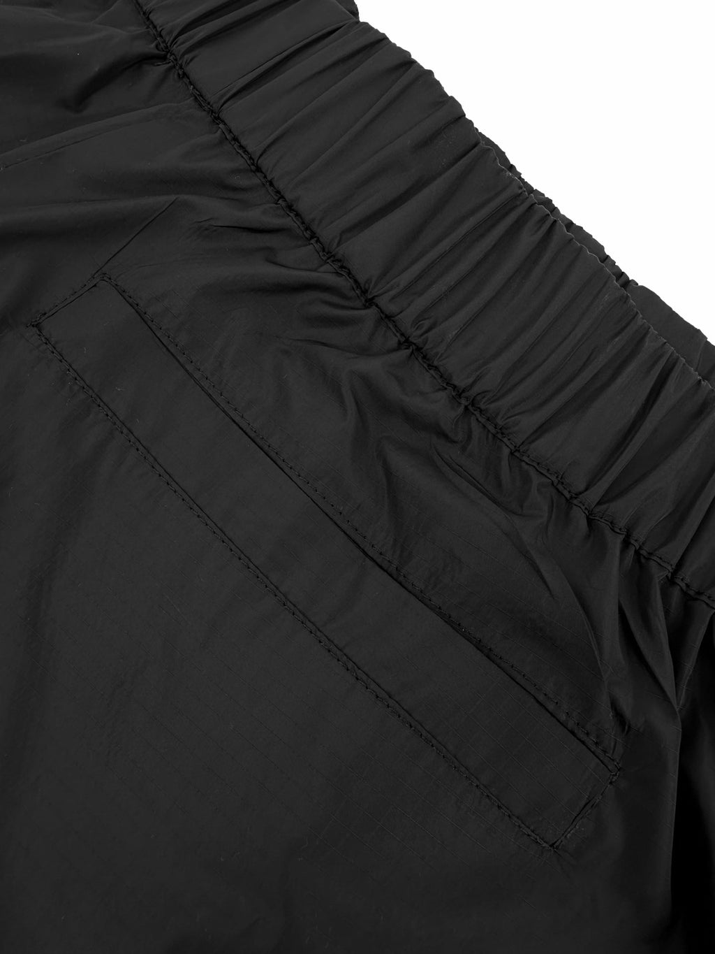 2026 New Model Mon Logo Patch Shorts (AA586-A75)