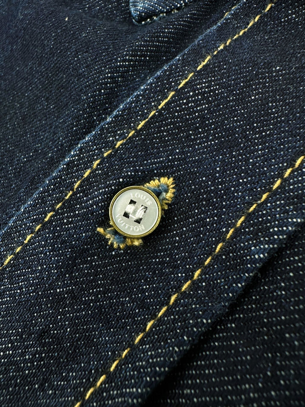 2026 new model LY logo denim shirt (BB884-B30)