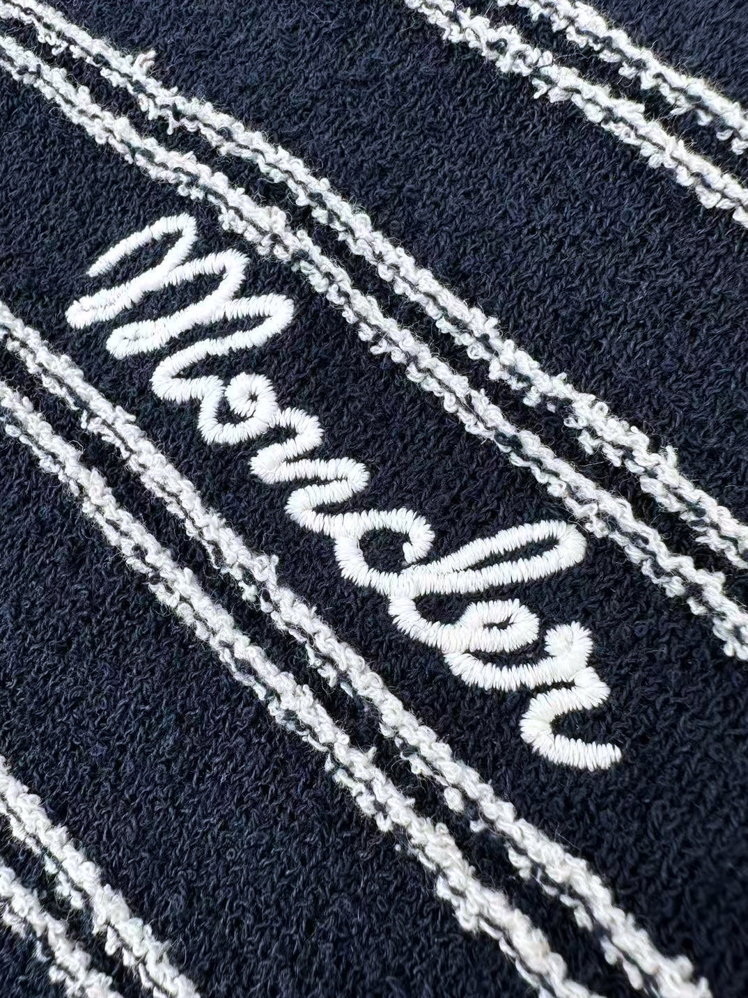 2026 Women's Mon Logo Polo Neck Knit Sweater (DD142)