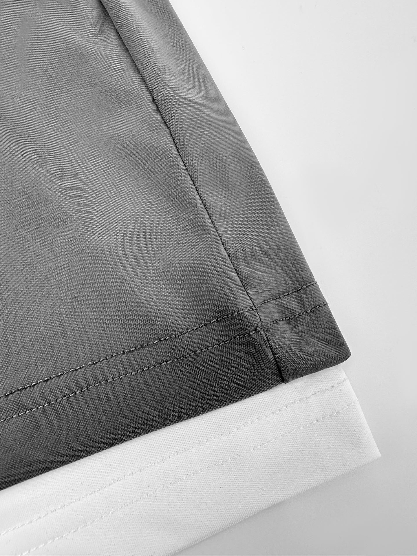 2026 Women's MM Logo Color-Contrasting Dress (FF778)