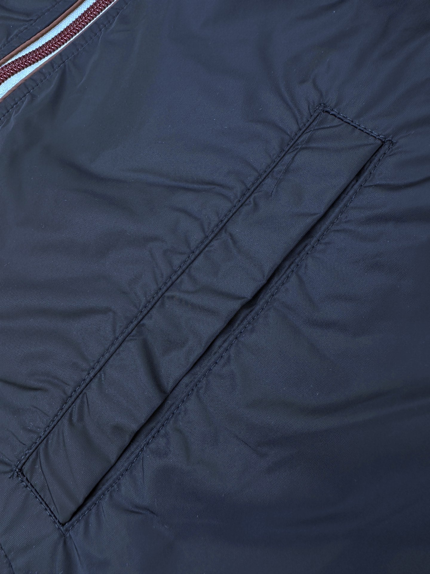 2026 Women's Triangle Brand Hooded Jacket (DD138)