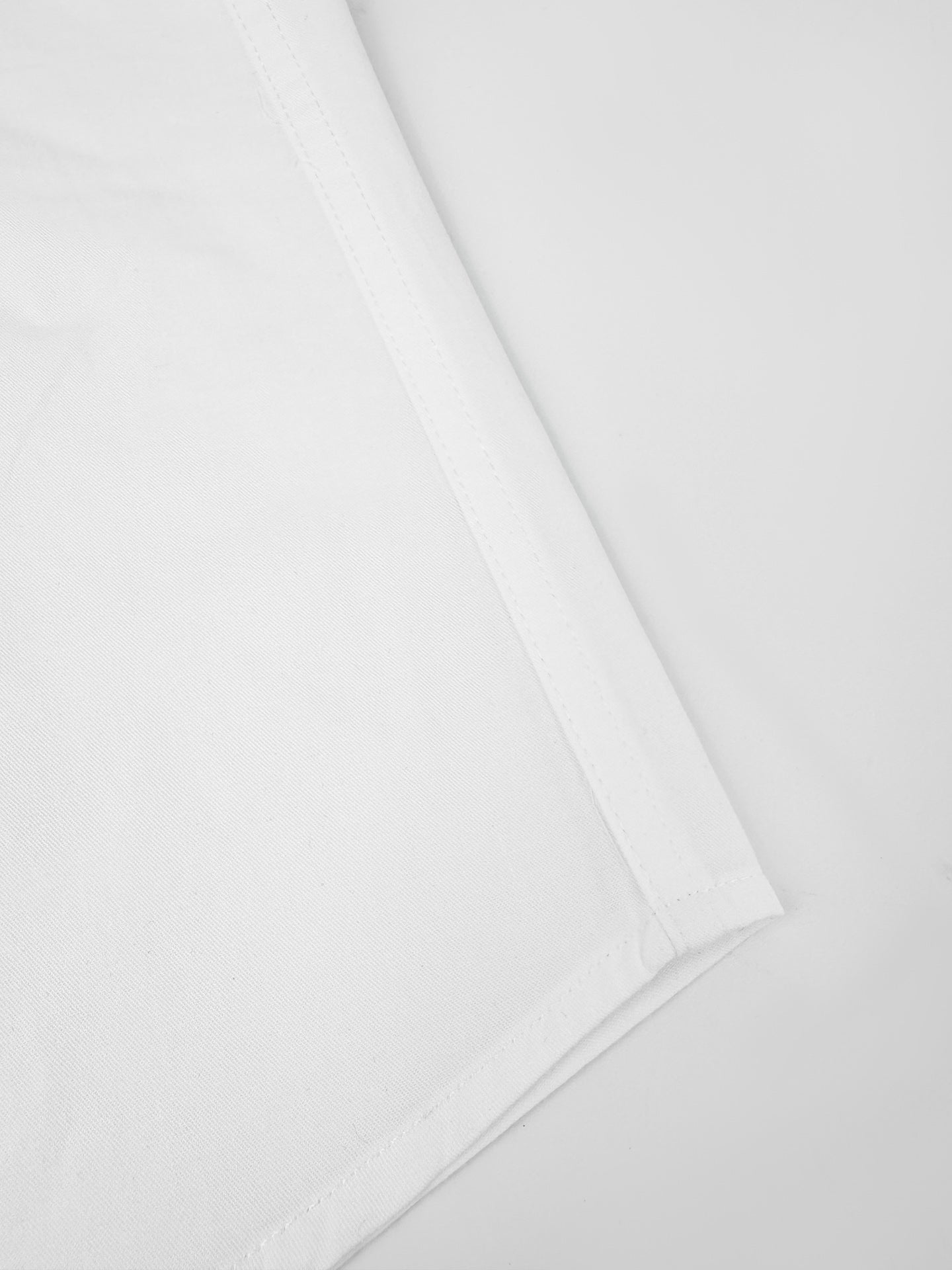2026 New Model Ce Logo Embroidered Shirt (BB886-B10)