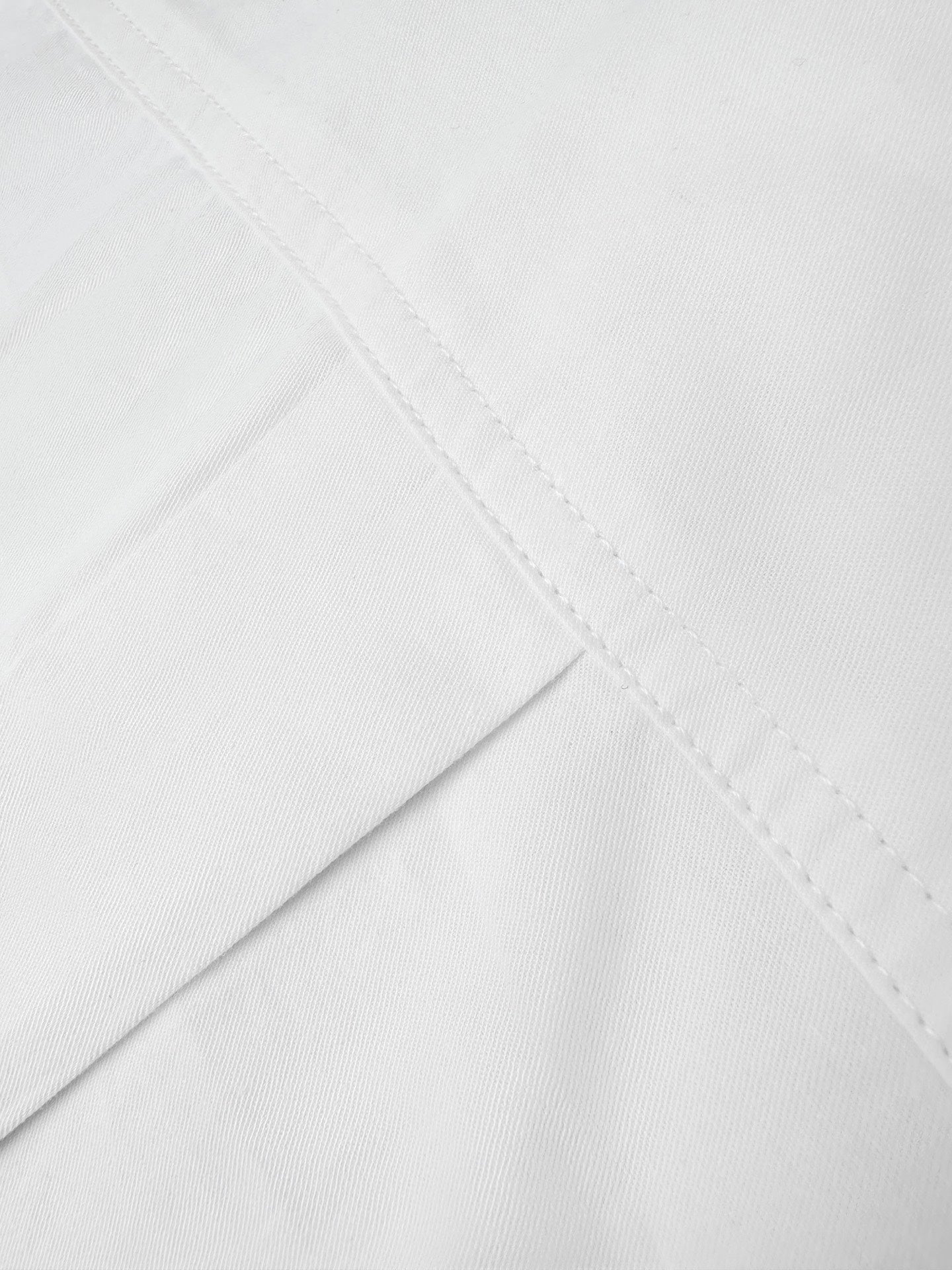 2026 New Model Ce Logo Embroidered Shirt (BB886-B10)