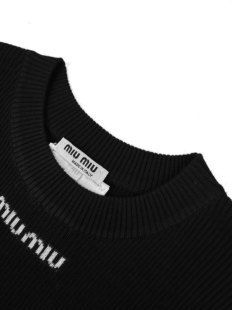2026 Women's MM Logo Short-Sleeved Sweater (FF788)