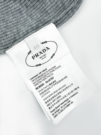 2026 Women's Triangle Brand Logo Long-Sleeved Sweater (FF780)