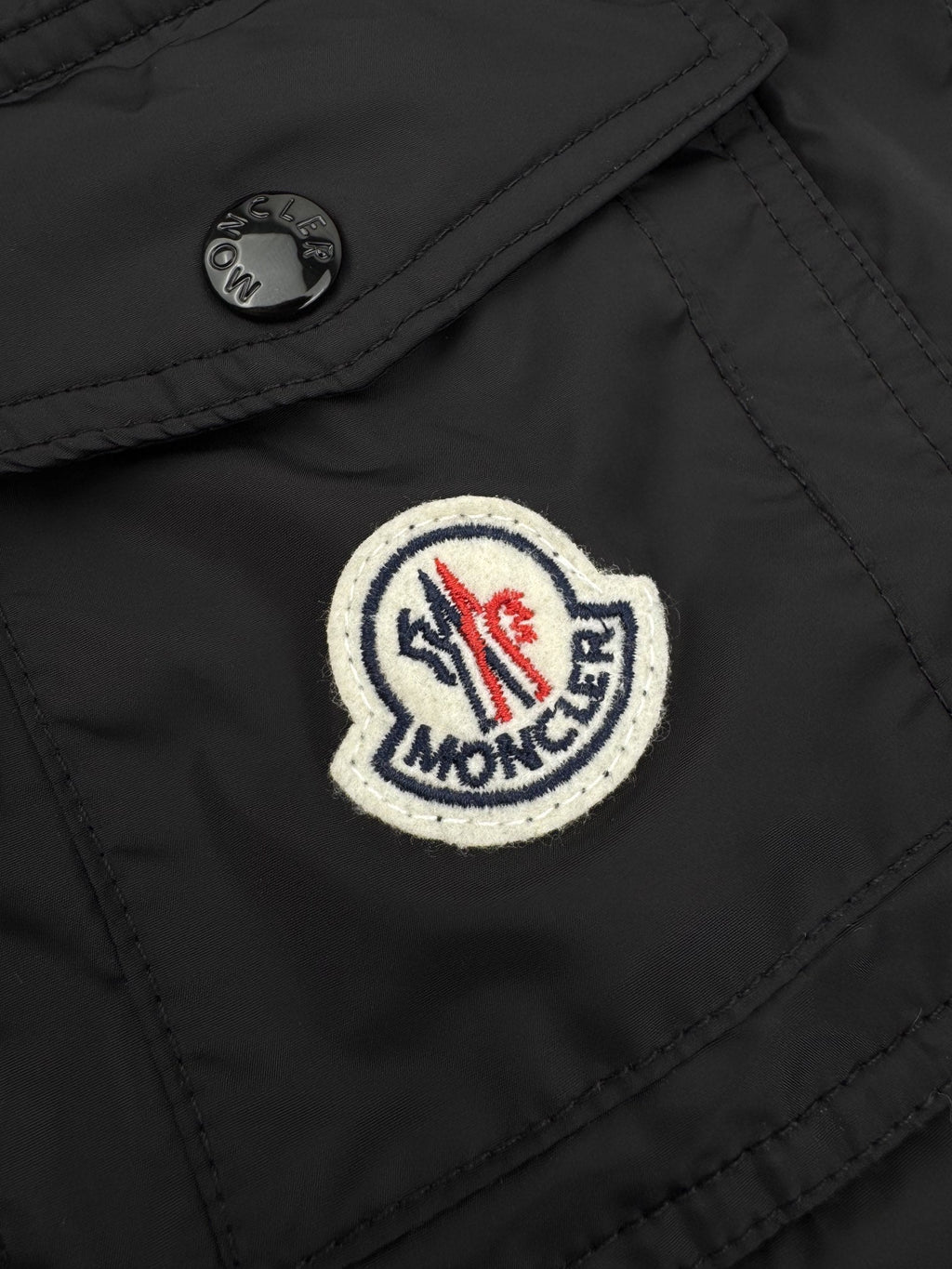 2026 New Model Mon Logo Patched Jumper (25339-B15)