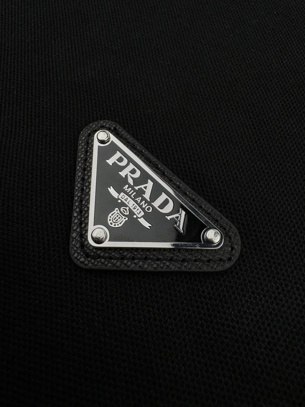 2026 New Model Triangle Brand Polo Long Sleeve Shirt (24066-A70)