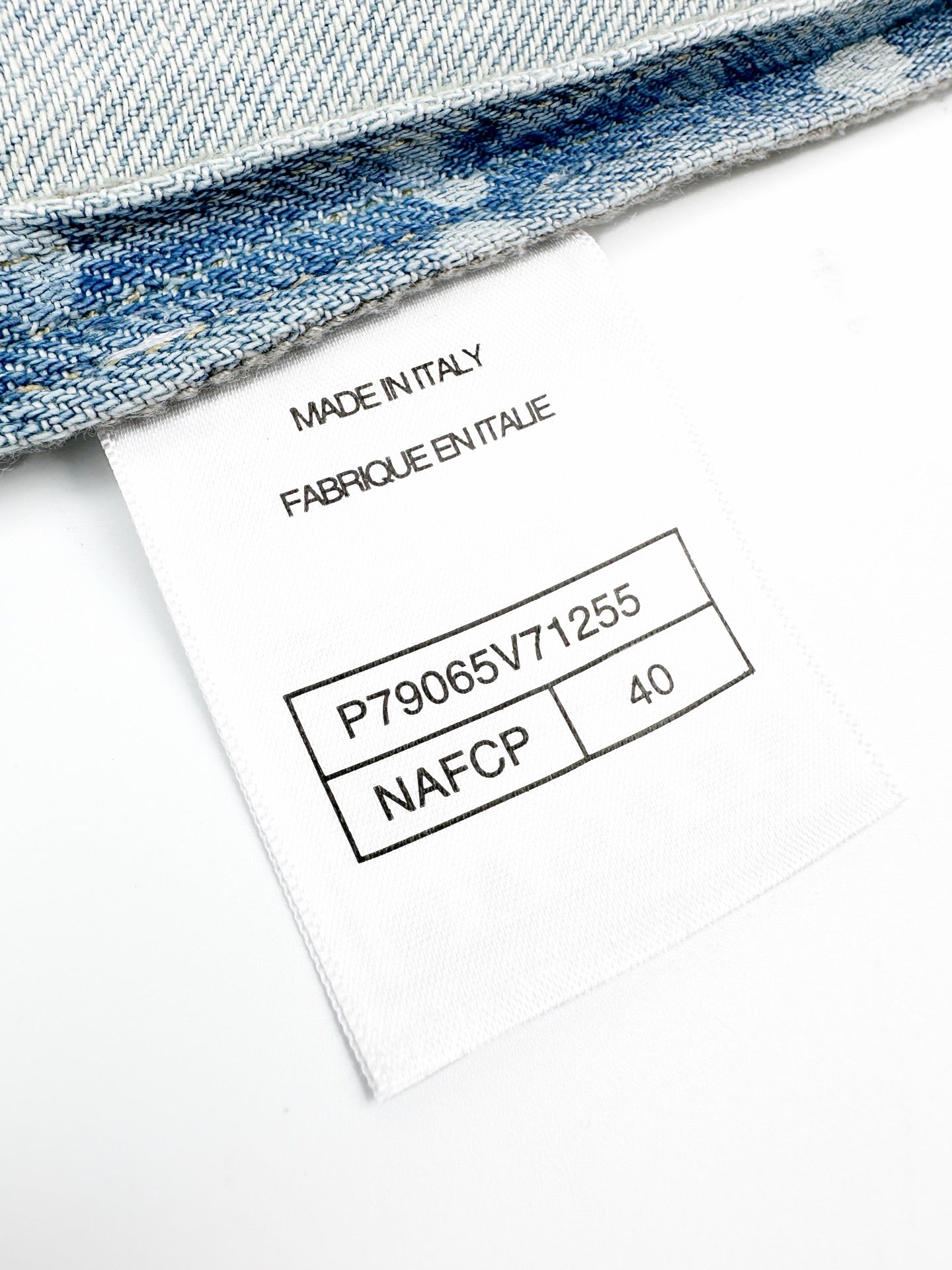 2026 Women's CC Logo Washed Denim Pearl Shirt (FF805)