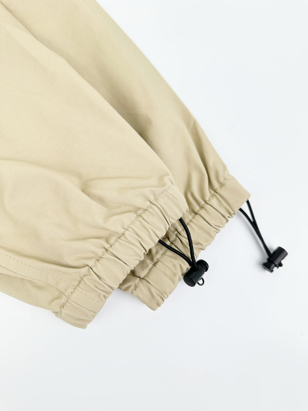 2026 Women's MM Logo Zipper Coat (FF806)