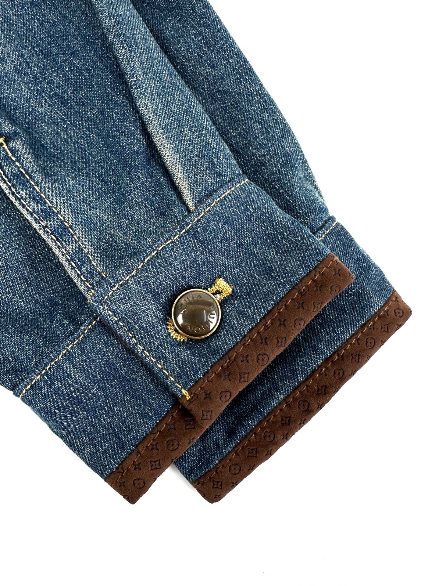 2026 New Model LY Leather Detail Denim Jacket (BB872-C25)
