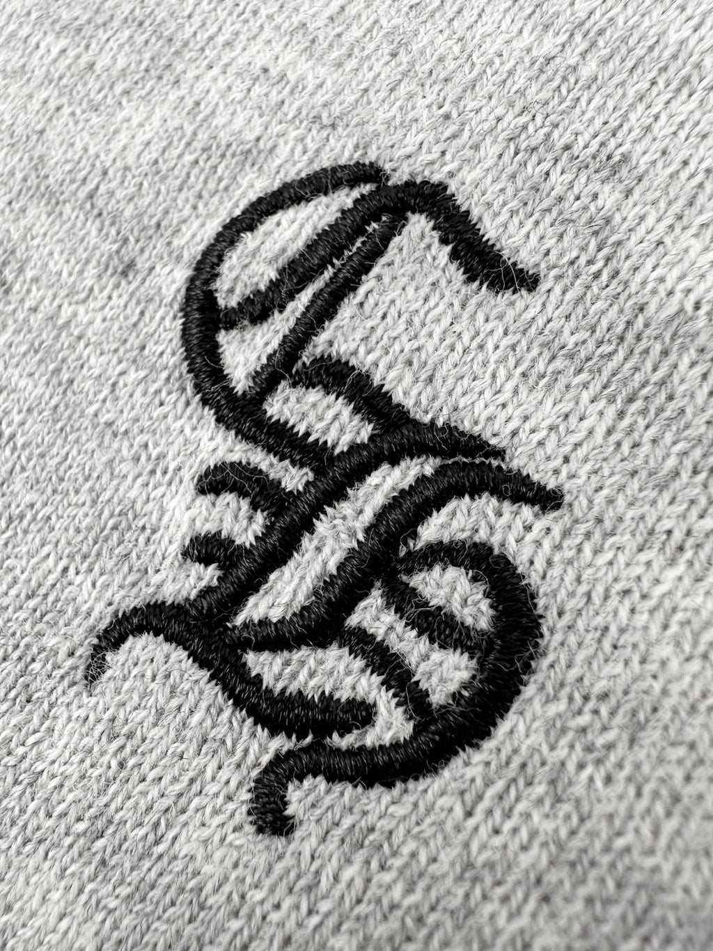 2026 New Model CH Logo Embroidered Long-Sleeved Shirt (AA657-A80)