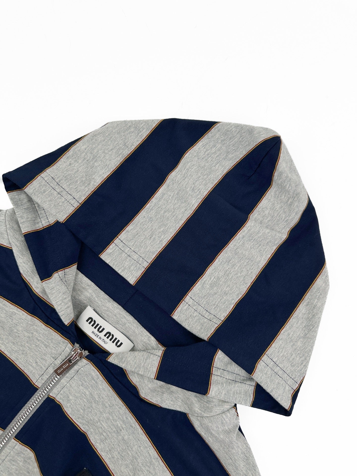 2026 New Model MM Logo Striped Hooded Coat (AA672-B75)